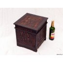 Truhe der Hova Madagaskar quadratisch 30 x 30 x 30 cm