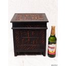 Truhe der Hova Madagaskar quadratisch 30 x 30 x 30 cm