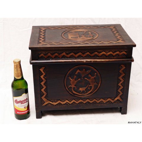 Truhe der Hova Madagaskar rechteckig 40 x 27 x 30 cm