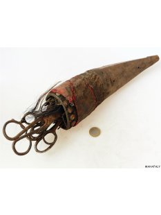 Zauberhorn Mohara ody Nr.20 Amulett und Fetisch der Sakalava 38 cm ca.1960