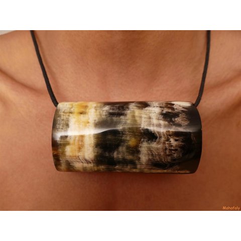 Horn Anh&auml;nger Atik 9 x 5 cm = Code D