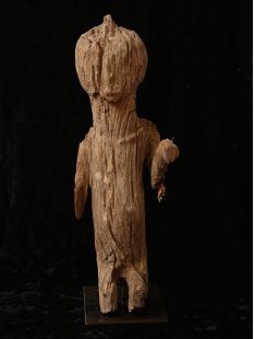 MF035 AloAlo Kopfskulptur, Fragment von Grabstele...