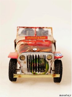 Willys Jeep M 1:18 = Code K