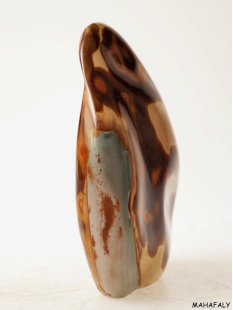 JaS14 Skulptur Freeform polychromer Madagaskar Jaspis 13 cm 620 g