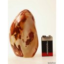 JaS20 Skulptur Freeform polychromer Madagaskar Jaspis 11 cm 580 g