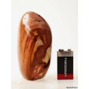 JaS20 Skulptur Freeform polychromer Madagaskar Jaspis 11 cm 580 g