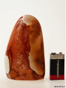 JaS23 Skulptur Freeform polychromer Madagaskar Jaspis...