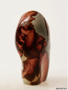 JaS26 Skulptur Freeform polychromer Madagaskar Jaspis 9,5...