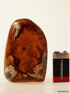 JaS27 Skulptur Freeform polychromer Madagaskar Jaspis 10...