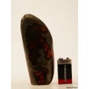JaS34 Skulptur Freeform polychromer Madagaskar Jaspis 13,5  cm 300 g
