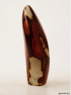 JaS35 Skulptur Freeform polychromer Madagaskar Jaspis 12...