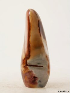 JaS40 Skulptur Freeform polychromer Madagaskar Jaspis 11...