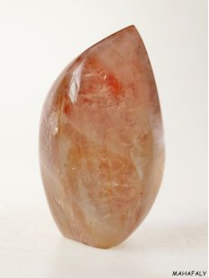 BKSH19 Bergkristall H&auml;matit Madagaskar Freeform Skulptur 12,5 cm 1060 g