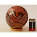KJ11 Jaspis polychrom Kugel Madagaskar 1030 g D 9,5 cm