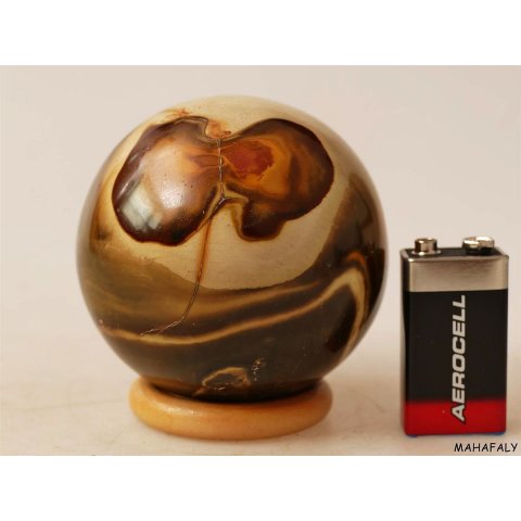 KJ18 Jaspis polychrom Kugel Madagaskar 665 g D 7,5 cm