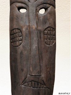 MF168  Langmaske der Mahafaly ca.1989 = 95 cm