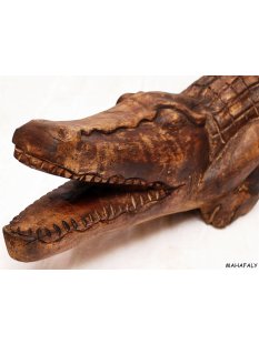 MF99 Skulptur heiliges Krokodil 1975  = 120 cm