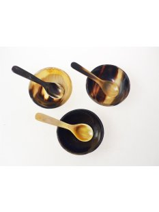 Horn Schale klein  6,5 cm rund mit L&ouml;ffel=  Code C