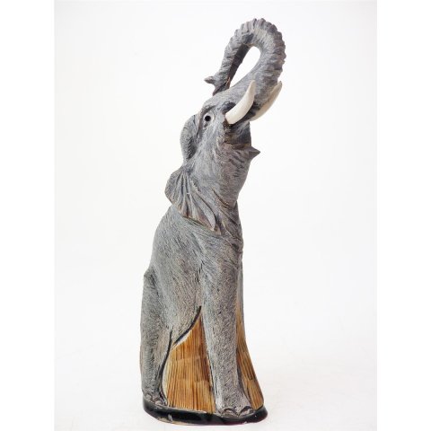 Hornfigur Elefant =  Code H 18-22 cm