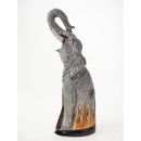 Hornfigur Elefant =  Code H 18-22 cm