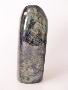 LA21 Labradorit Madagaskar polychrom Freeform poliert...