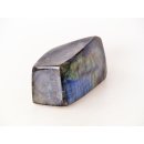 LA24 Labradorit Madagaskar polychrom Freeform poliert 590 g 11 x 5 cm