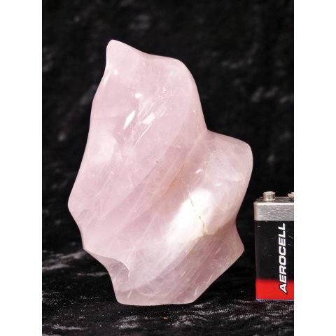 RQS01 Rosenquarz Skulptur Flamme poliert 14 cm original Madagaskar 910 g