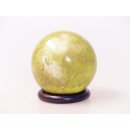 K183 Opal Kugel Madagaskar 345 g D 65 mm