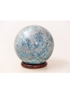K198 Apatit Kugel Madagaskar 887 g D 78 mm