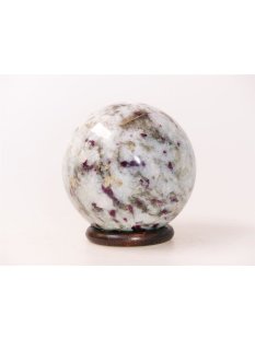 K200 Turmalin Kugel Madagaskar, 806 g D: 78mm