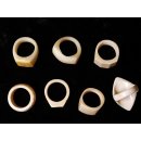 1 x Fingerringe stark reduziert echt Knochen Farb- und Designmix