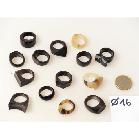 1 x Fingerringe stark reduziert echt Horn Farb- und Designmix kleine Formen 16,0