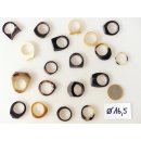 1 x Fingerringe stark reduziert echt Horn Farb- und Designmix kleine Formen 16,5