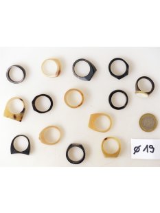 1 x Fingerringe stark reduziert echt Horn Farb- und Designmix kleine Formen 19,0