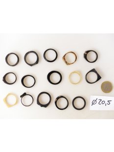 1 x Fingerringe stark reduziert echt Horn Farb- und Designmix kleine Formen 20,5