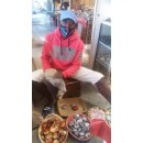 JaS44 Skulptur Freeform polychromer Madagaskar Jaspis 12,5 cm 700 g