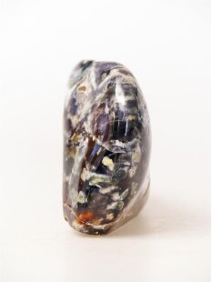 JaS46 Skulptur Freeform polychromer Madagaskar Jaspis 9 cm 510 g