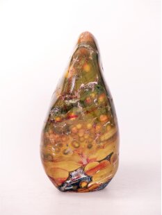 JaS50 Skulptur Freeform polychromer Madagaskar Jaspis 13 cm 900 g
