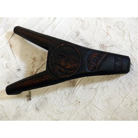 AF07 Zebu Dreibein Hocker No.2 80 cm ca.1985