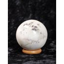 K206 Blumenjaspis wei&szlig; Kugel Madagaskar 430 g D 65 mm