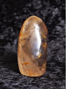 BKSH81 Bergkristall mit Includien Einschl&uuml;ssen...