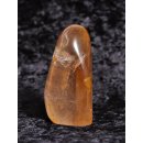 BKSH81 Bergkristall mit Includien Einschl&uuml;ssen Madagaskar Freeform Skulptur 9,0 cm 290 g