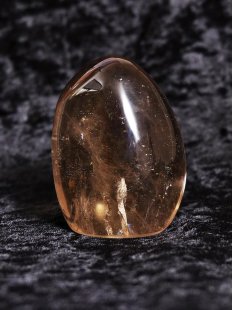 BKSH85 Bergkristall mit Includien Einschl&uuml;ssen Madagaskar Freeform Skulptur 7,0 cm 200 g