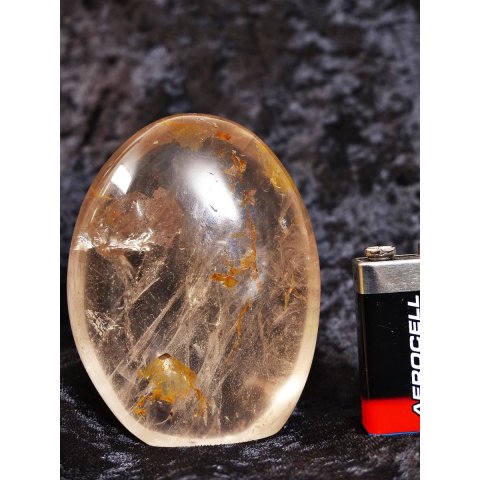 BKSH86 Bergkristall mit Includien Einschl&uuml;ssen Madagaskar Freeform Skulptur 8,5 cm 320g