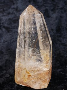 BKSH101 Bergkristall mit Includien Rutil Quarz Madagaskar...