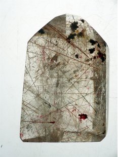 BKSH105 Bergkristall mit Includien Rutil Quarz Madagaskar Naturform poliert 10 cm 380 g