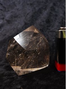 BKSH107 Bergkristall mit Includien Rutil Quarz Madagaskar...