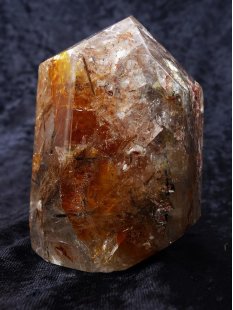 BKSH116 Bergkristall mit Includien Einschl&uuml;ssen...