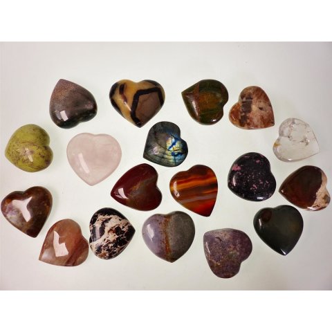 5 St&uuml;ck Handschmeichler Trommelstein Herzform Madagaskar Edelsteine D: 60 mm poliert Heilstein Edelstein getrommelt