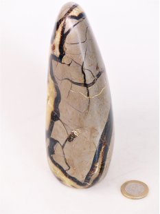 SS10 Septarien Skulptur Freeform Madagaskar 14 cm 1260 g